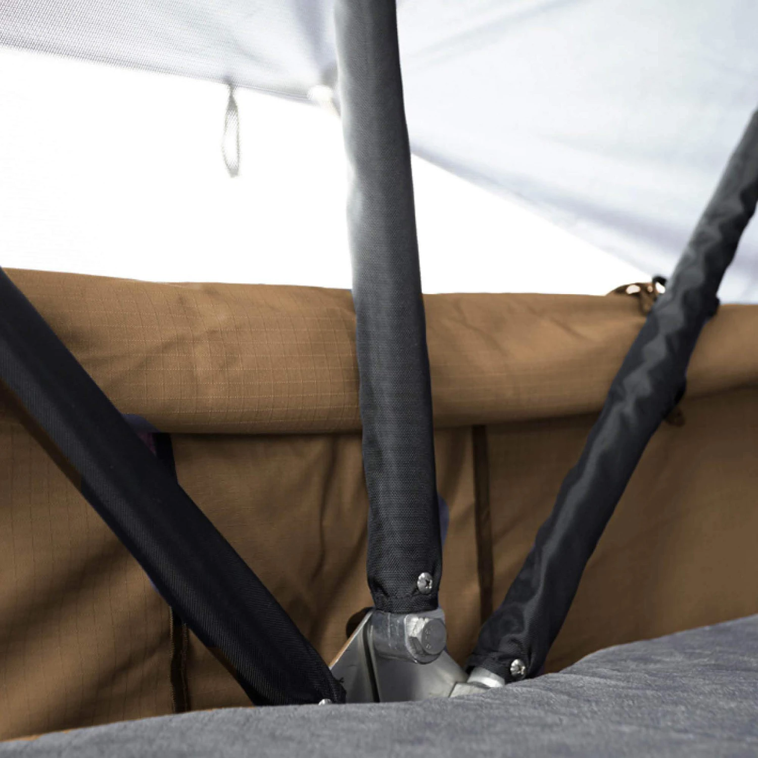 ROOFTENT BIG WILLOW 220 - Dachzelt 10 ROOFTENT BIG WILLOW 220 - Dachzelt – Bild 10